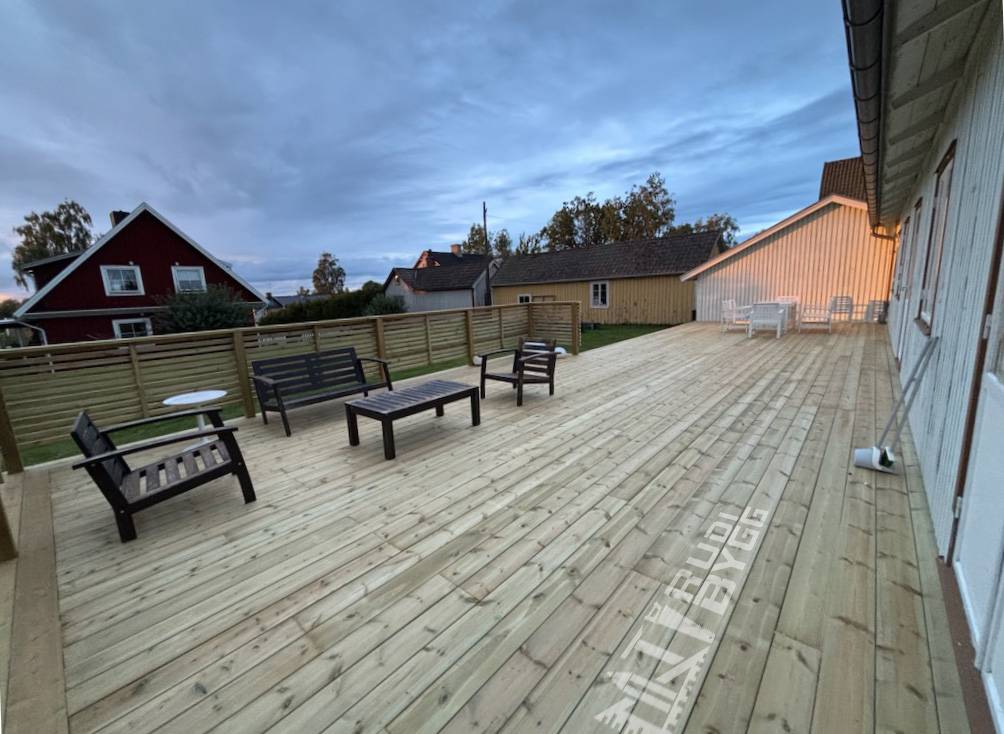 Bild 3 av referensprojekt Altanbygge