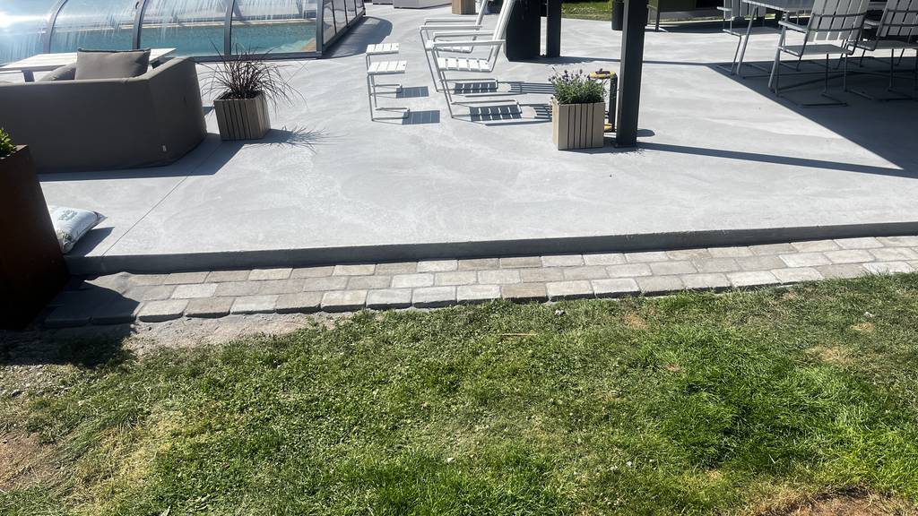 Bild 2 av referensprojekt Stenläggning