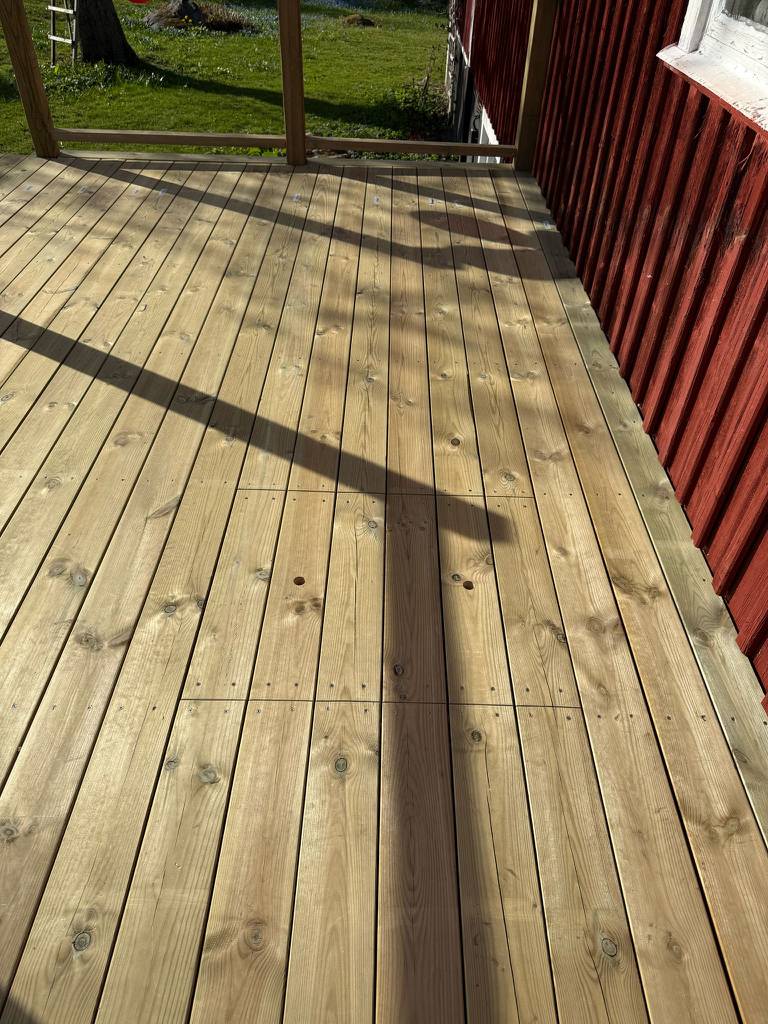 Bild 3 av referensprojekt utbyggnad av terrass