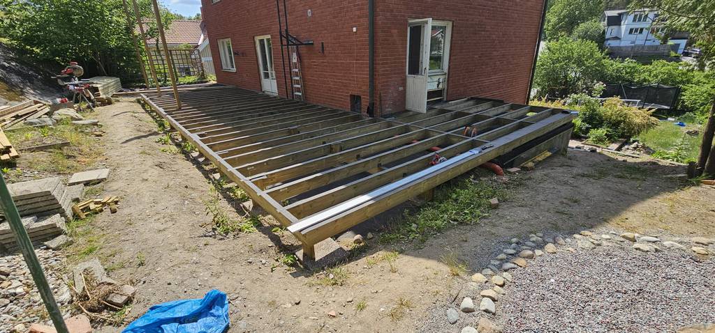 Bild 12 av referensprojekt 100 kvm Altan