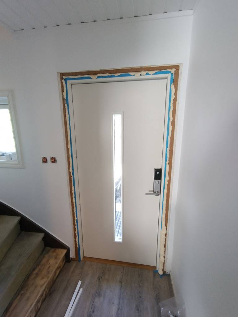 Bild 1 av referensprojekt Omlistning av dörrkarm