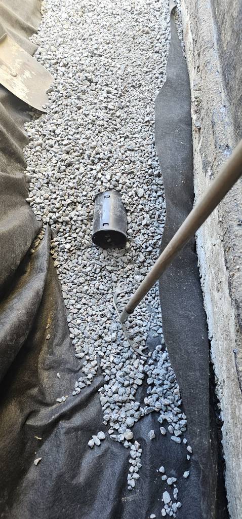 Bild 24 av referensprojekt Dränering, putsning och radonskydd.