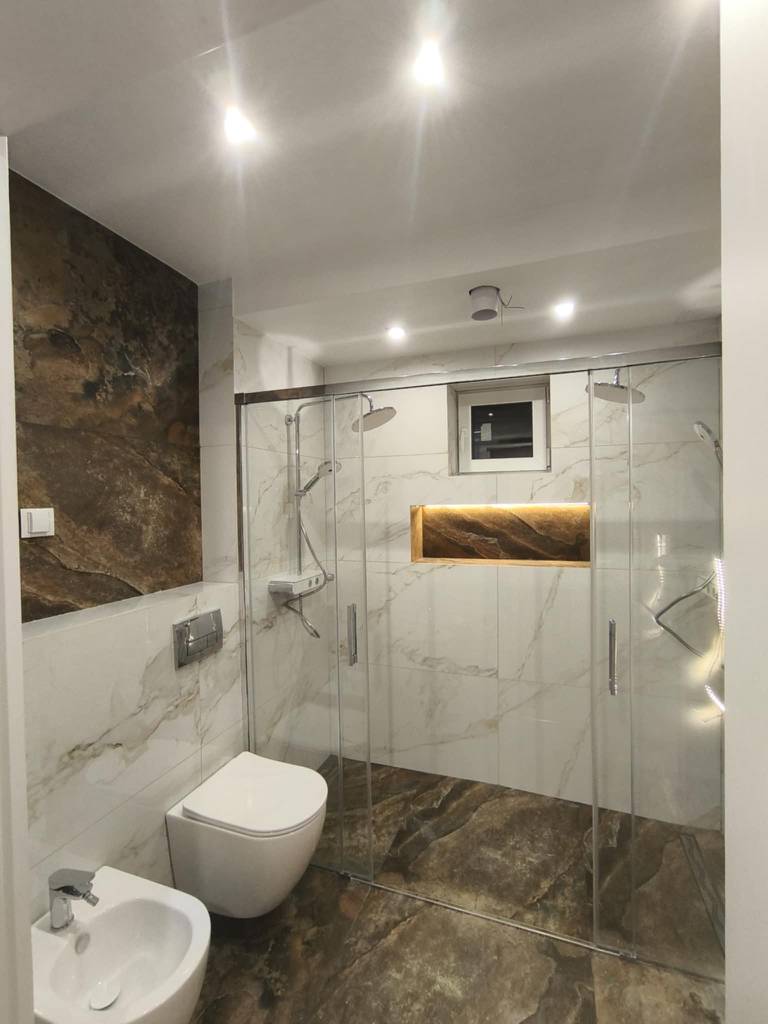 Bild 13 av referensprojekt Badrumsrenoveringar