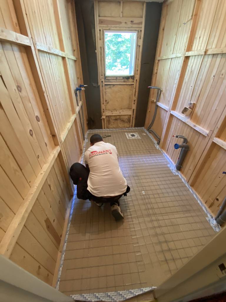 Bild 3 av referensprojekt Tantal renovering badrummet i Täby