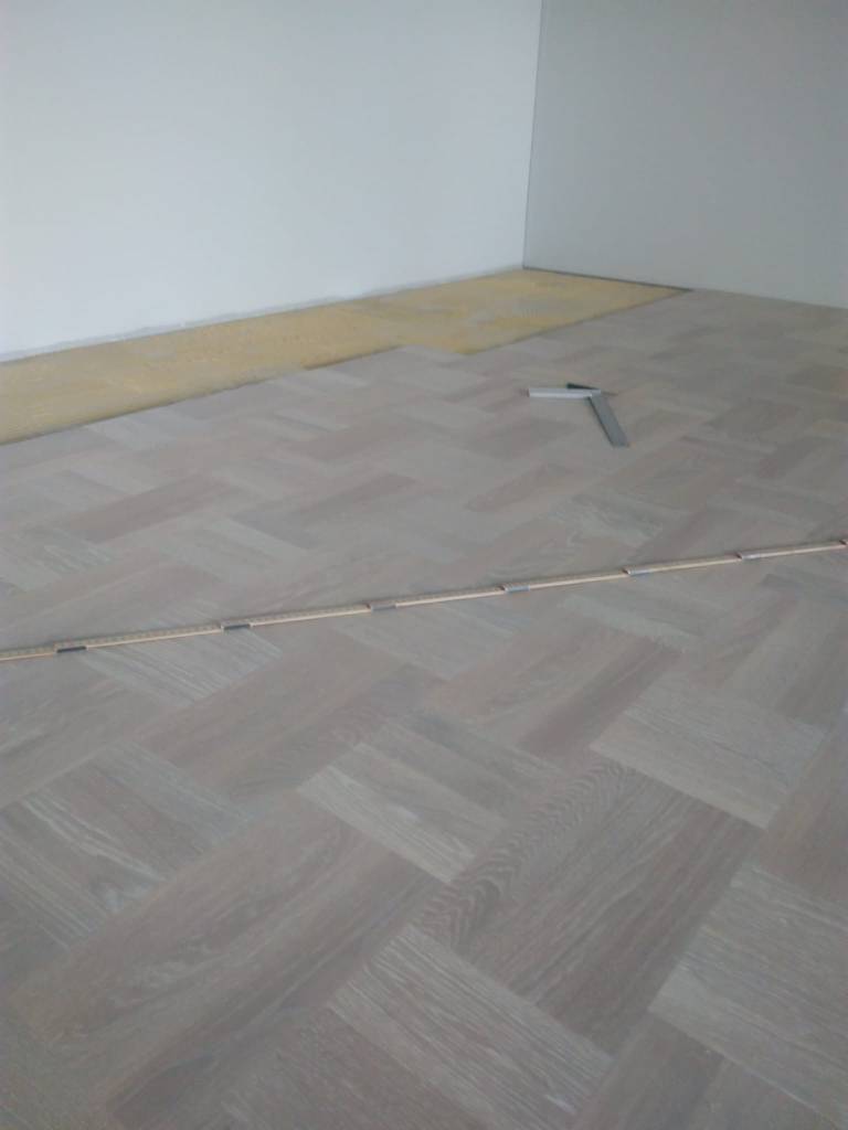 Bild 2 av referensprojekt Att lägga golvet