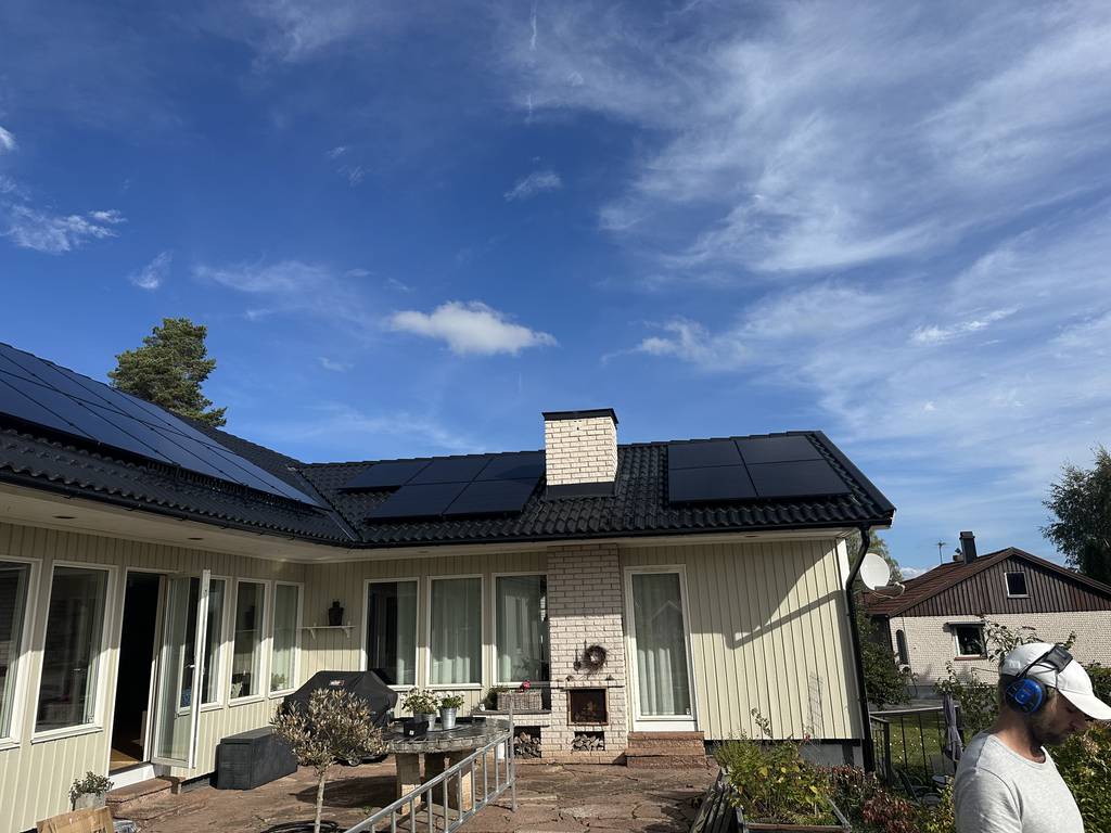 Bild 2 av referensprojekt Tak+Solceller