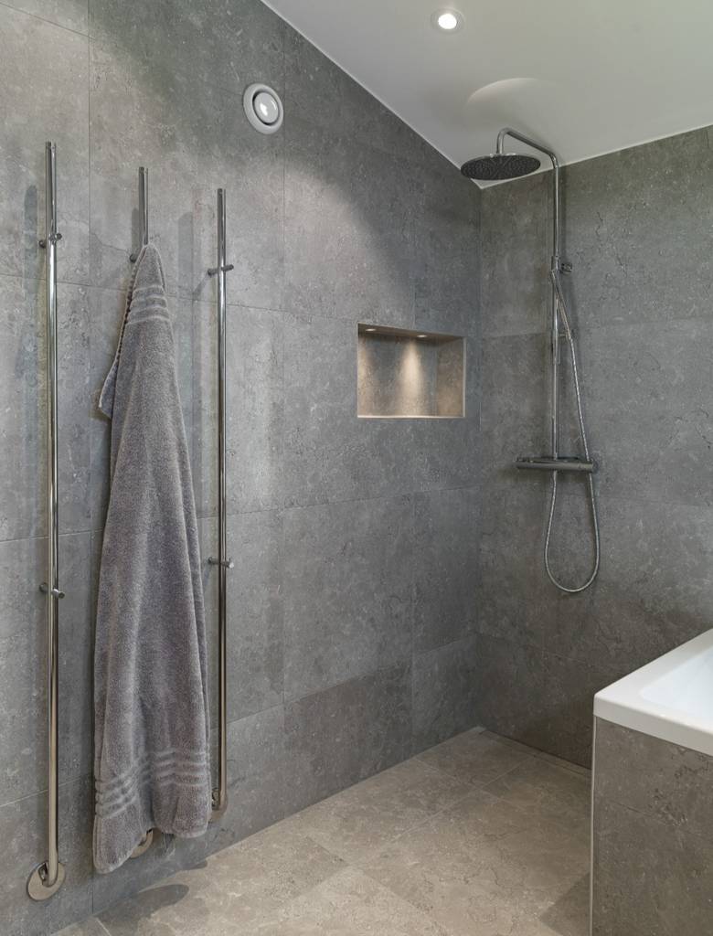 Bild 5 av referensprojekt Total badrumsrenovering i villa på Värmdö