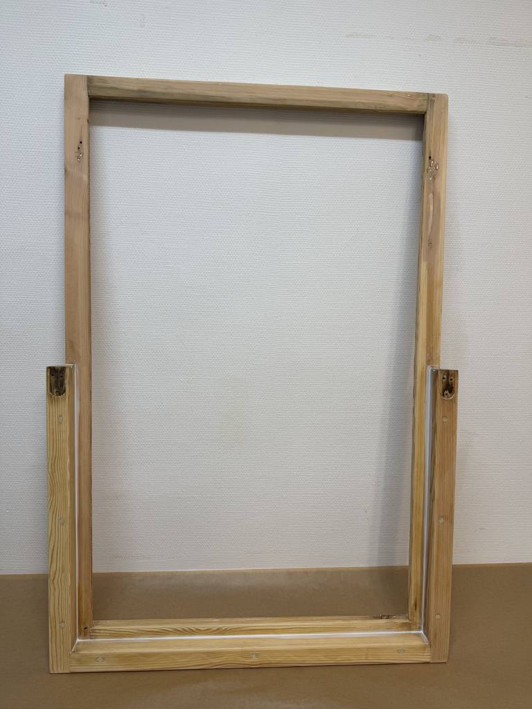 Bild 3 av referensprojekt Fönsterrenovering badrumsfönster, västerås