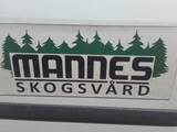 Mannes Skogsvård logotyp