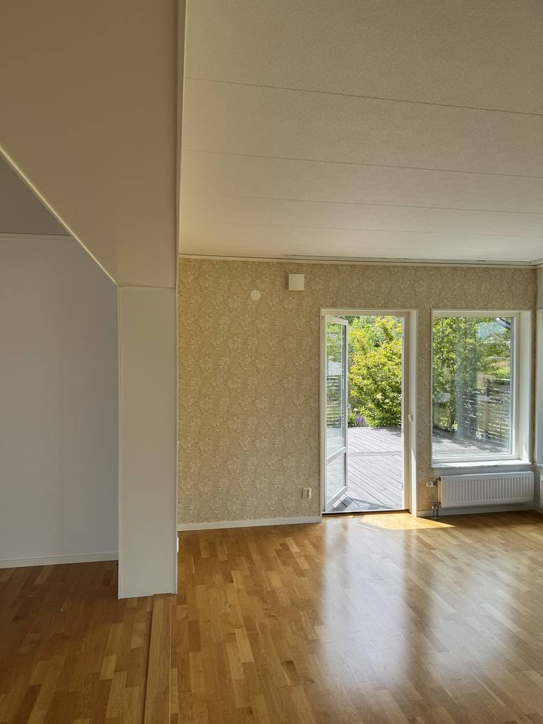 Bild 8 av referensprojekt Tapetsering Nyköping