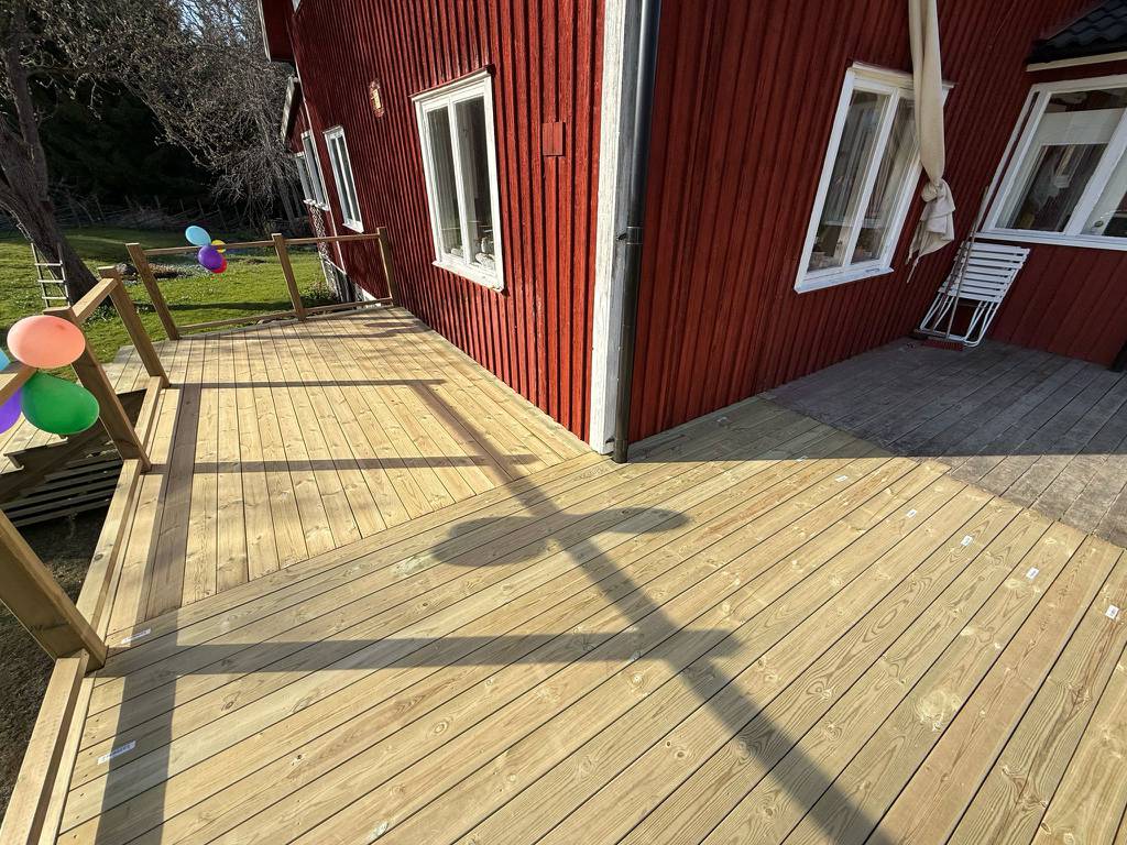 Bild 2 av referensprojekt utbyggnad av terrass