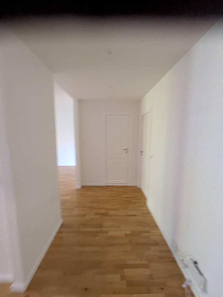 Bild 3 av referensprojekt Flyttstädning – Skinande rent & redo för besiktning