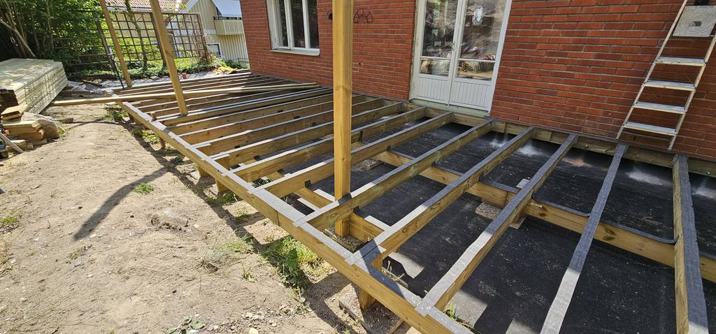 Bild 10 av referensprojekt 100 kvm Altan