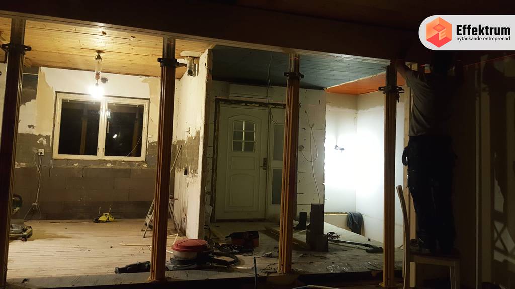 Bild 3 av referensprojekt Ombyggnation av hall med platsbyggd förvaring