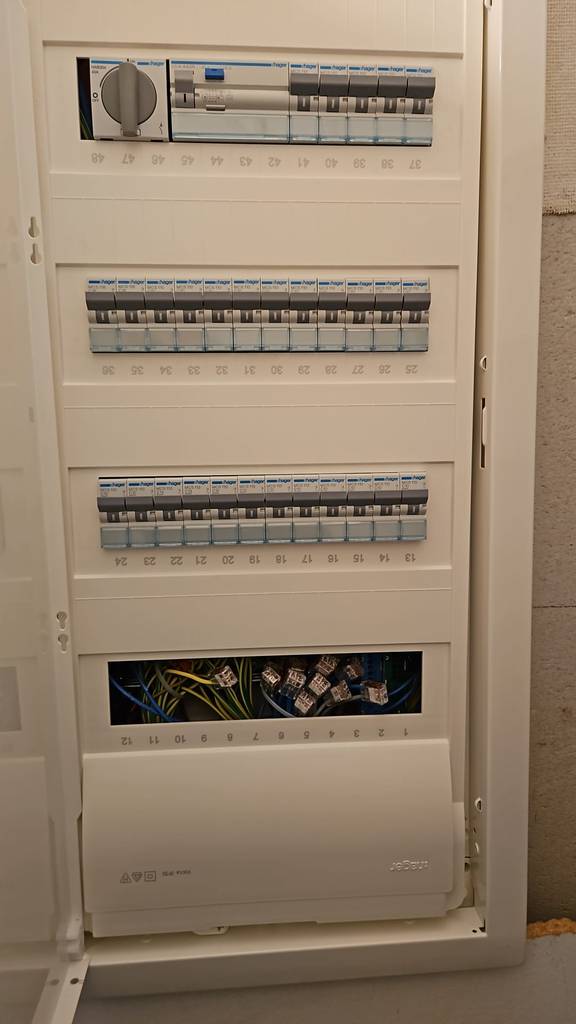 Bild 3 av referensprojekt byte elcentral