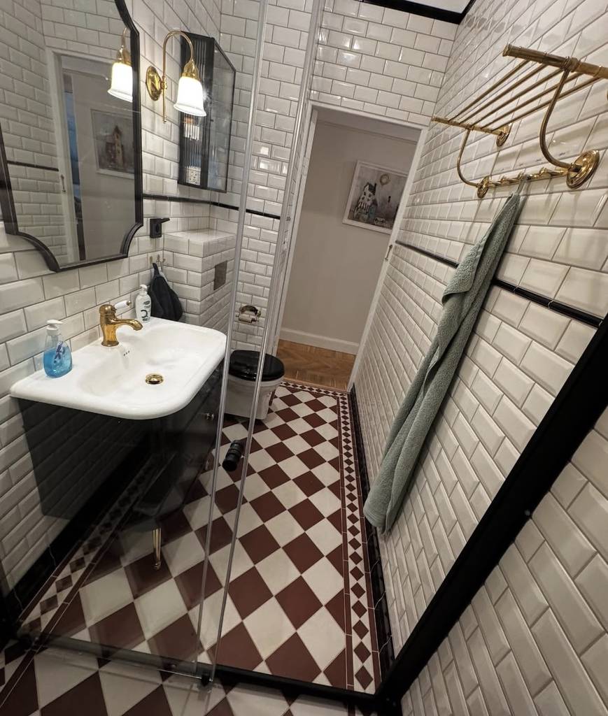 Bild 3 av referensprojekt Total badrumsrenovering