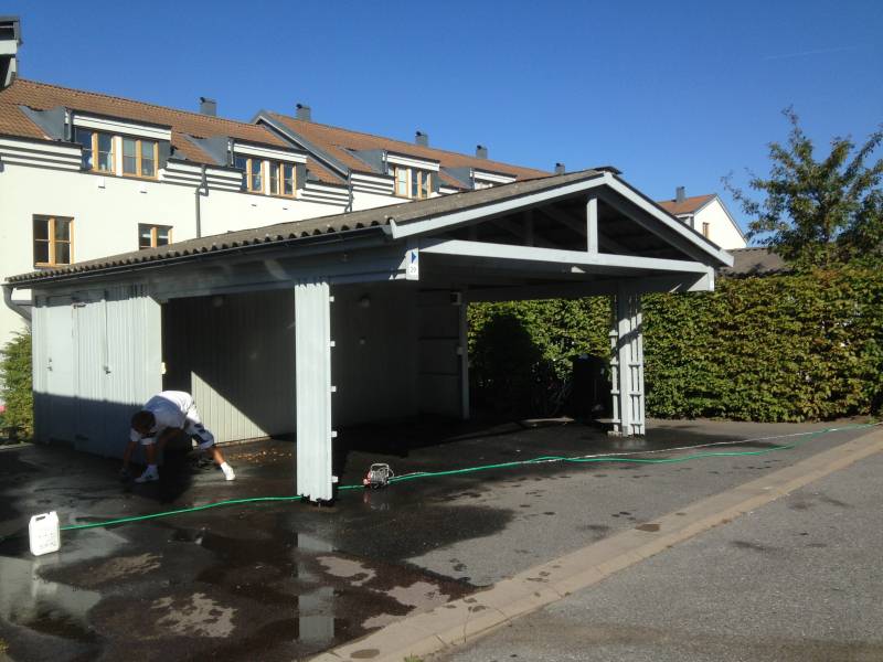 Bild 4 av referensprojekt NYRENOVERAD LGH MÖLNDAL
CARPORTS MÅLNING I MÖLNDAL
STOR HÖG FASAD I JOHANNEBERG

Badrum i centrum / marmor 
Badrum i JOHANNEBERG 
Kök i Linnegatan

Fasad målning i Hjuvik