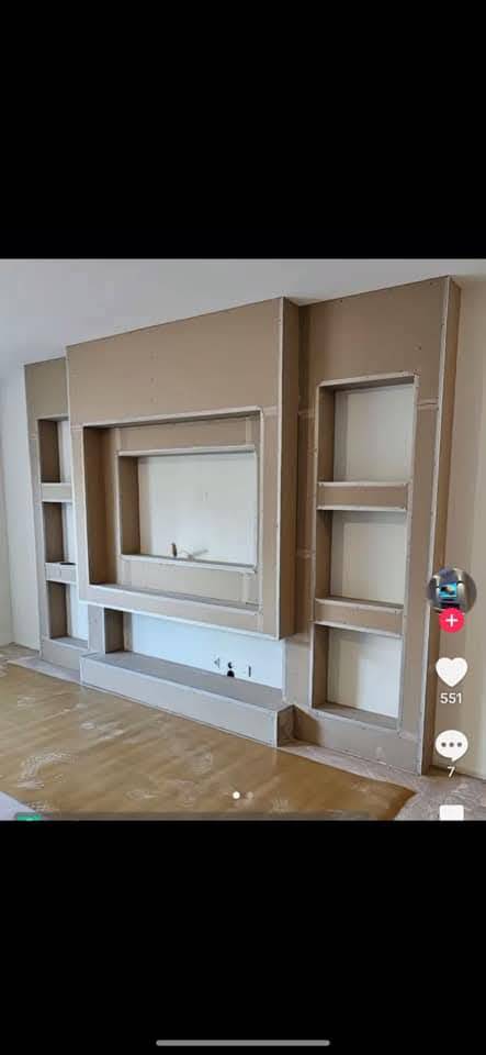 Bild 3 av referensprojekt Platsbyggd TV möbel