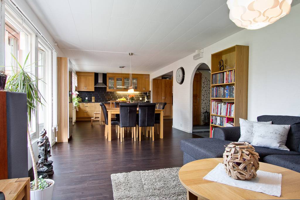 Bild 1 av referensprojekt ändrat planlösning, nytt kök