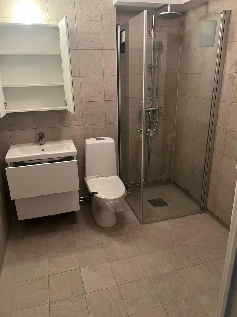 Bild 1 av referensprojekt Totalrenovering med badrum och kök