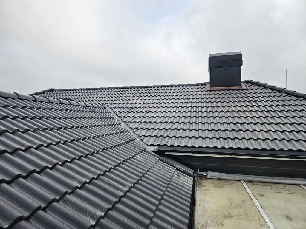Bild 2 av referensprojekt Takbyte karlshamn