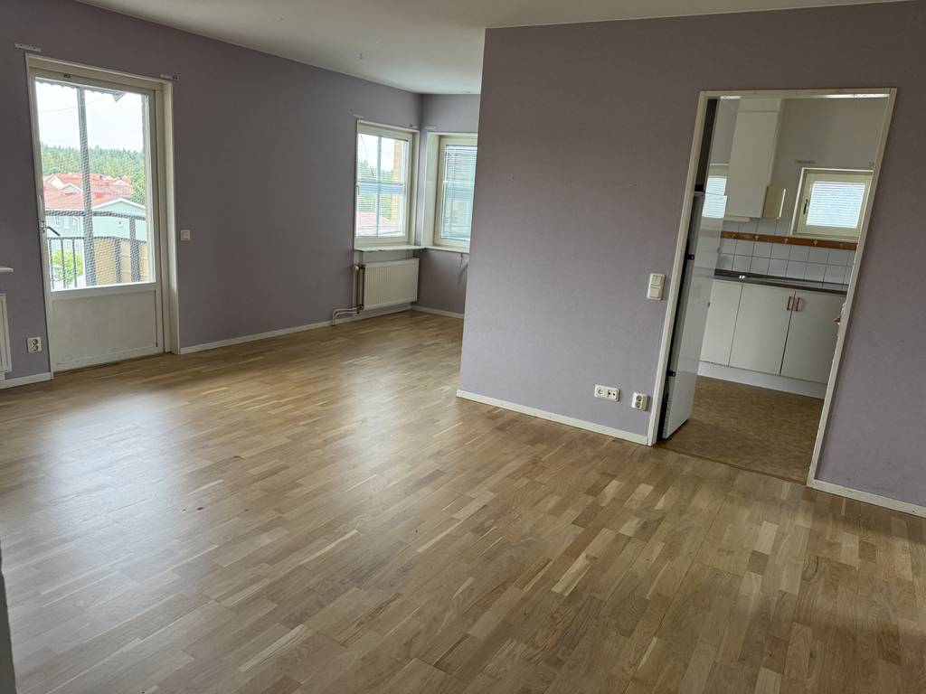 Bild 2 av referensprojekt Move out cleaning