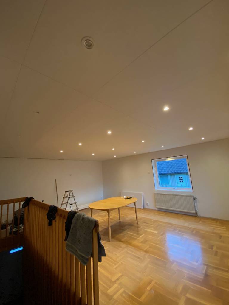 Bild 7 av referensprojekt Vardagsrum renovering