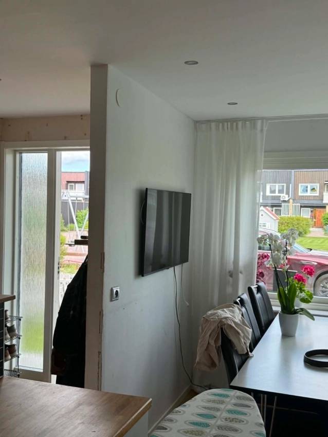 Bild 9 av referensprojekt Renovering av entré, hall & trappa