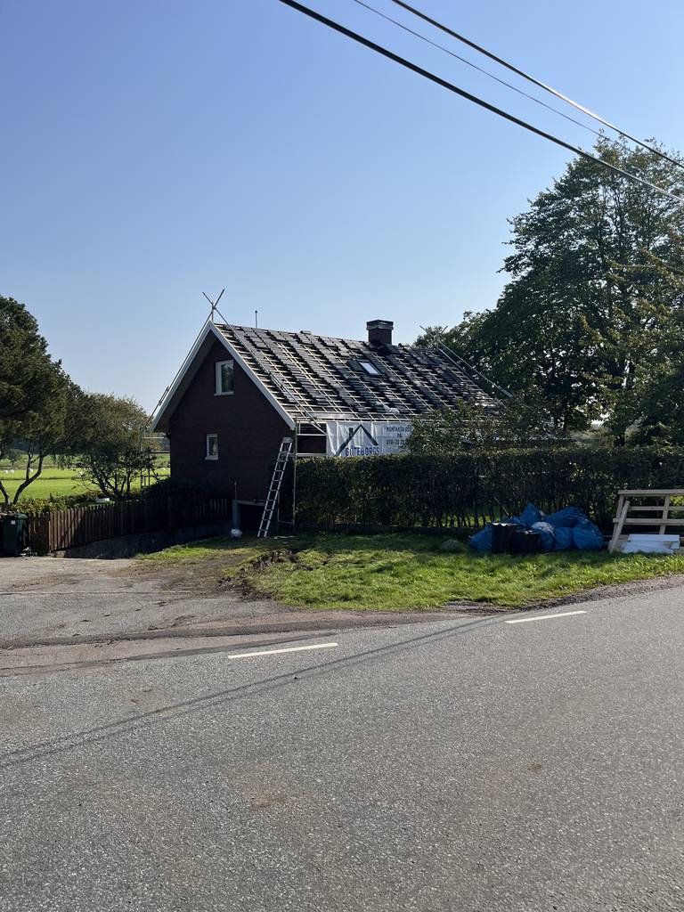 Bild 2 av referensprojekt Takbyte
